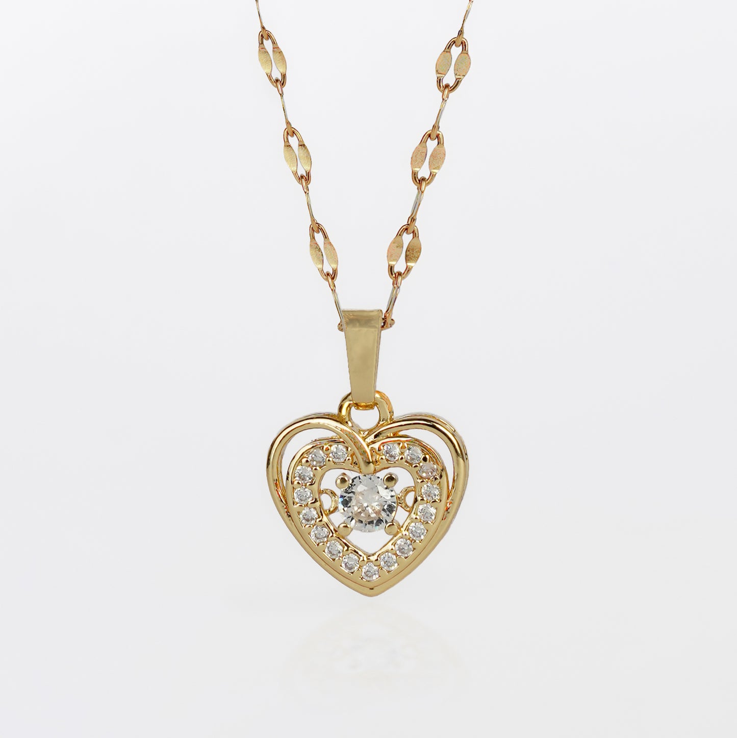 Elegant Heart Pendant Necklace – Sparkling Crystal Accent