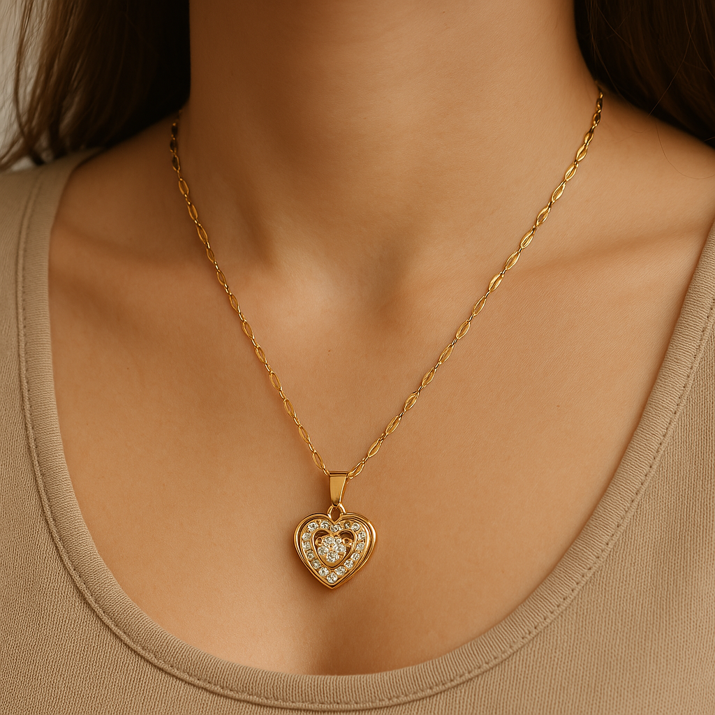 Elegant Heart Pendant Necklace – Sparkling Crystal Accent